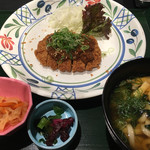 湯上がり茶屋 一休 - 日替わり定食750円