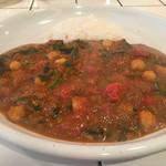 カレーハウス チリチリ - Base:トマトマサラ
                                Topping:チャナ豆(¥120)+ほうれん草(¥170)
                                2017/07/25(水)13:13頃訪問