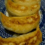 餃子の花家 - 焼き色良し