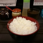 横浜家系らーめん 武術家 - 今回の終日無料お代わり自由ライス大盛り