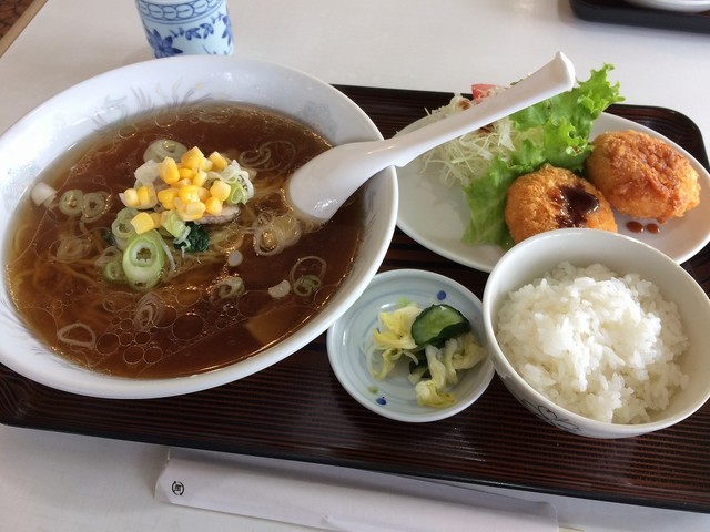山好 サンコウ 常陸津田 定食 食堂 食べログ