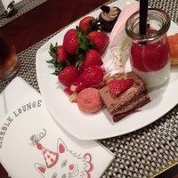 ロビーラウンジ 「マーブルラウンジ」 ヒルトン東京 - 