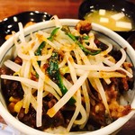 じんじん 琴似店 - 羊丼
                                税別５５０円