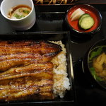 Jou Unagi Maruhei - うな重並2300円