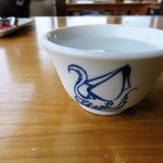 いか本家 - 湯呑みまでイカ仕様。