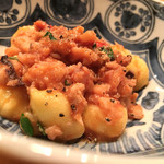 オステリア あんじゅ 西麻布 - じゃがいものニョッキ アオリイカのラグーソース