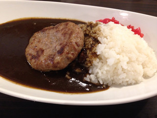 熟成ステーキ 博多肉八 - ハンバーグカレー(1,058円)