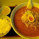 かっぱ飯店 - 半ライス・担子麺(タンスーメン)