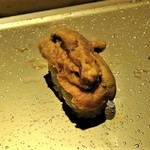 SUSHI TOKYO TEN、 - [料理] 紫雲丹 握り