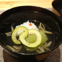 丸新 - 鱧と冬瓜のお椀。