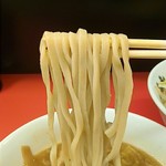 豚ラーメン - 麵の表情