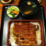 鰻重　梅(1400円)