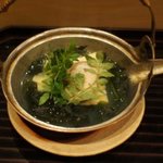 お料理 佐藤 - 2011.3　筍鍋　お吸い物代わりにもなるな～　　土瓶蒸し風ですね