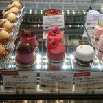 ドゥブルベ・ボレロ - 全種類制覇したくなる、シックな美しさのケーキ（その1）