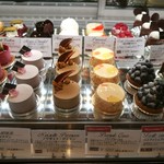 ドゥブルベ・ボレロ - 全種類制覇したくなる、シックな美しさのケーキ7月バージョン（その2）