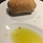 URA - コレはオリーブのフォカッチャ❣️