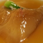 赤坂璃宮 - ふかひれの姿煮　ズームアップ