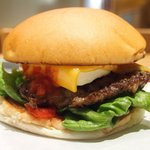 the 3rd Burger - チェダ＆クリームチーズバーガー 638円