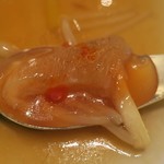 赤坂璃宮 - ふかひれの姿煮喰らう