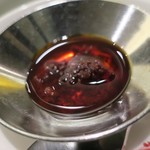 赤坂璃宮 - 豆菓子？＆辣油？　ズームアップ