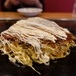 Okonomiyaki Omoni - ☆仕上げる前のマヨネーズ掛け(^o^)／☆