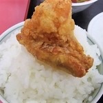 中華料理 集来 - 「鶏唐揚げオンザライス」美味いなあ。