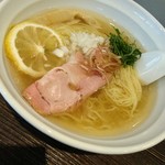 中華そば 向日葵 - 夏の限定『あご出汁冷やしラーメン(￥850)』