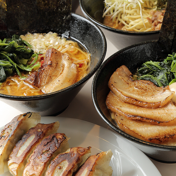 横浜家系ラーメン 一蓮家 八戸ノ里店 ヨコハマイエケイラーメン イチレンヤ 八戸ノ里 ラーメン 食べログ