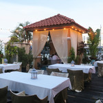 Hai Nan Town - テラスのガゼボ