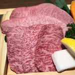 肉料理　樹 - お肉　３種