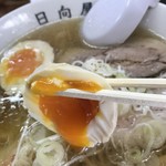 青竹手打ラーメン 日向屋 - 煮玉子旨いね
