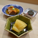 日本橋蛎殻町 すぎた - 鮟肝の煮付け かずのこの味噌漬け 鮑の肝の味噌漬け