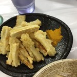 山元麺蔵 - 土ゴボウ天ぷら