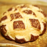 メロン・ドゥ・メロン - シナモンメロンパン￥１９０