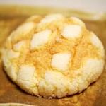 メロン・ドゥ・メロン - プレーンメロンパン￥１９０