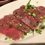 肉や 恵比寿 まる福 - 