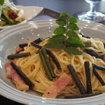 葡萄の杜 - 栃尾わらびのペペロンチーノ