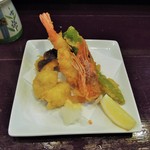 酒肴商店 アジト - 有頭海老天と夏野菜天