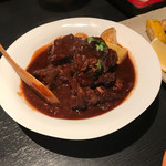 喰心 meat Dining - 黒毛和牛ホホ肉の赤ワイン煮　黒こしょう（1800円）