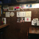 炭火焼やきとん 焼鳥 誠義屋 - 内観