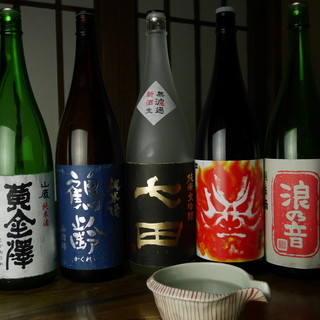 春夏秋冬、季節に合った日本酒ですっきり、さっぱりと。