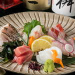 旬の鮮魚と魂の煮込み 照 - 