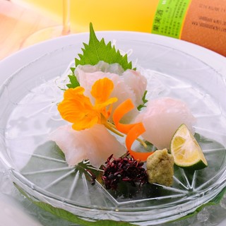 四季折々の瀬戸内鮮魚。熟練の目利きと職人技が光る和食を味わう