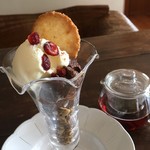 ピノ・グリ - 濃厚なチョコに香り高いフレーバーティーをかけて