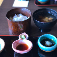 上杉伯爵邸 - 藻塩 山葵と醤油 ぽん酢と大根おろし&ご飯と味噌汁