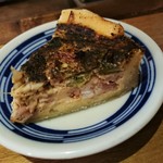 自然派中華 クイジン - ランチ共通 手作り点心　葉玉葱と叉焼のキッシュ