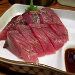 もつ焼 あぶさん - カツオ刺