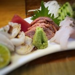 喜作 - 本マグロカマを炙った刺身