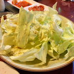 新羅苑 - 塩キャベツ