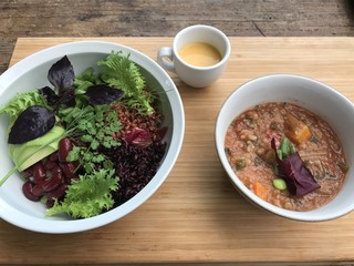 RK GARDEN  - 朝採り野菜のグレインズサラダ